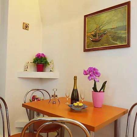 Atlas Апартаменты Бухарест