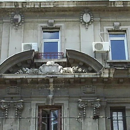 Atlas Апартаменты Бухарест